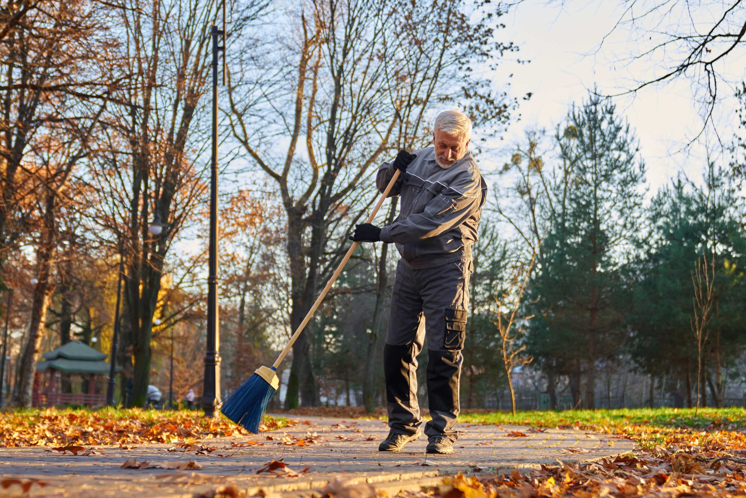 Straße kehren Mai Dienstleistungen